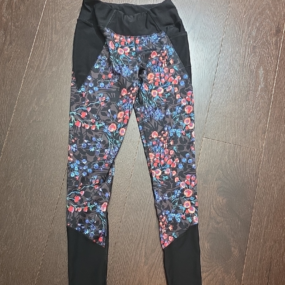 Profile By Gottex Kids Floral Leggings - Black and Multicolor